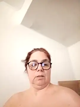 pulpeuse64 online show from 7, 2, 2026