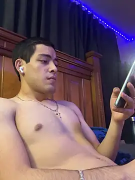 Tupapi696969q online show from 13, 4, 2026