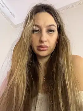 Alyxra online show from 17, 3, 2026