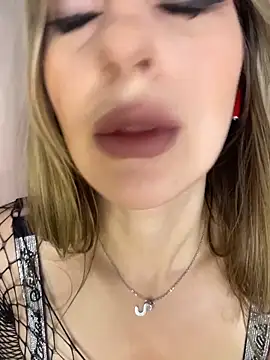 Alyxra online show from 23, 3, 2026