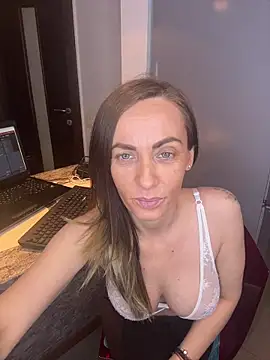 DivineAmely online show from 16, 3, 2026