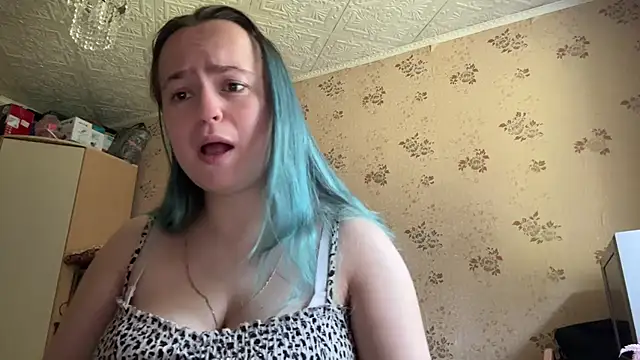 Bubblegum Tempt online show from 12, 6, 2026