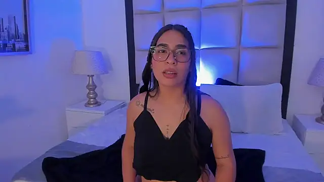 SussyFox online show from 13, 3, 2026