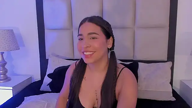 SussyFox online show from 2, 3, 2026