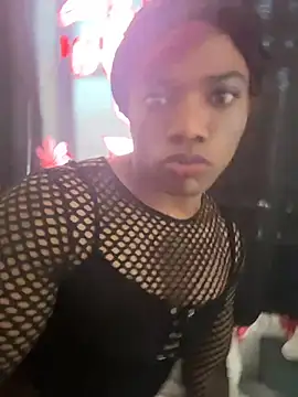 Snapshot of frenchiego chatting on 18, 5, 2026 frenchiego online show from 18, 5, 2026