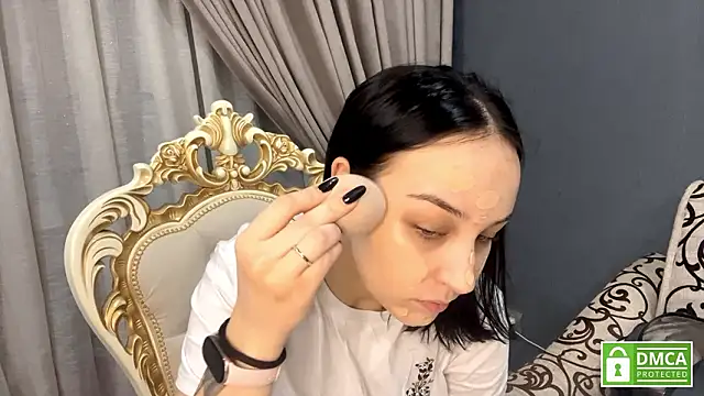 Sylynisem online show from 4, 3, 2026