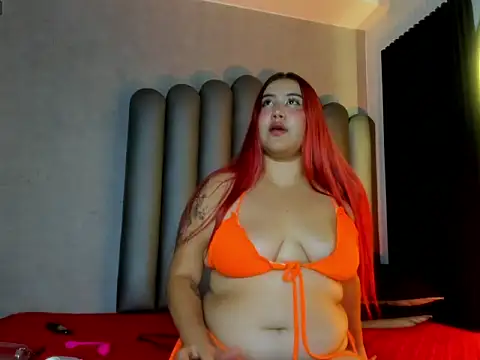 Miaa-Foxx online show from 28, 2, 2026