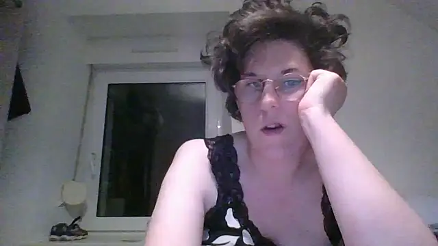 OIseauNoir88 online show from 31, 3, 2026