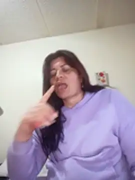 Snapshot of Erica__brooks chatting on 3, 5, 2026 Erica brooks online show from 3, 5, 2026