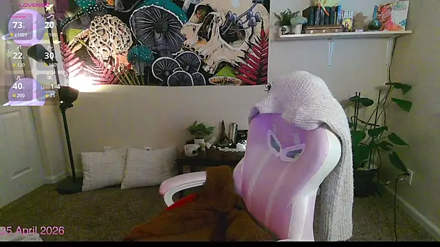 Snapshot of gunzinrose chatting on 25, 4, 2026 gunzinrose online show from 25, 4, 2026