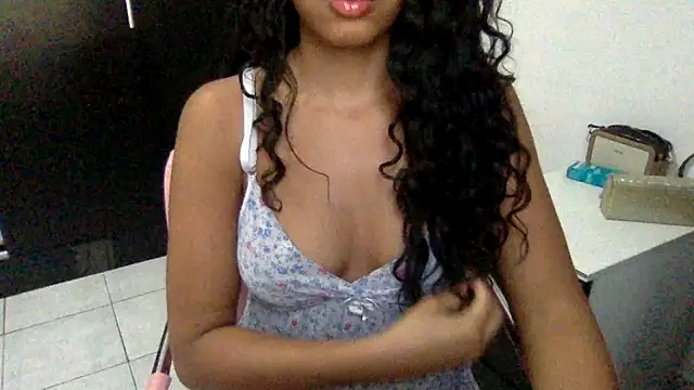 BaddieGirl199 online show from 14, 4, 2026