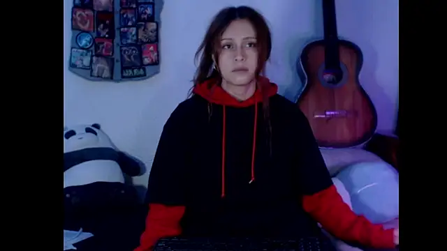 Lametaleralatina online show from 12, 4, 2026