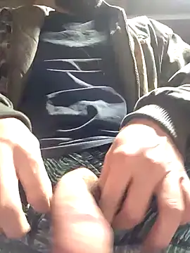 KrazyNutz420 online show from 12, 2, 2026