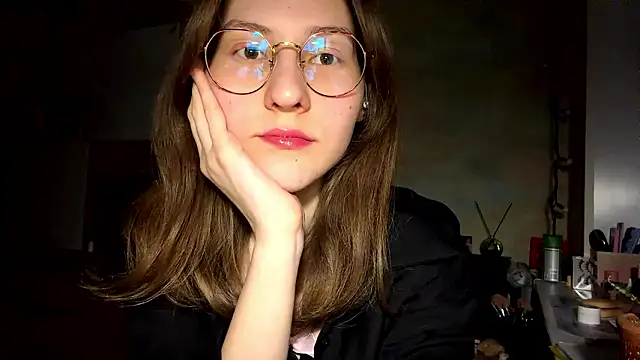 Miaaa Moon online show from 17, 3, 2026