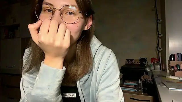 Miaaa Moon online show from 11, 2, 2026