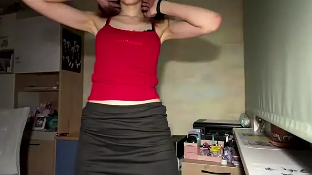 Miaaa Moon online show from 19, 4, 2026