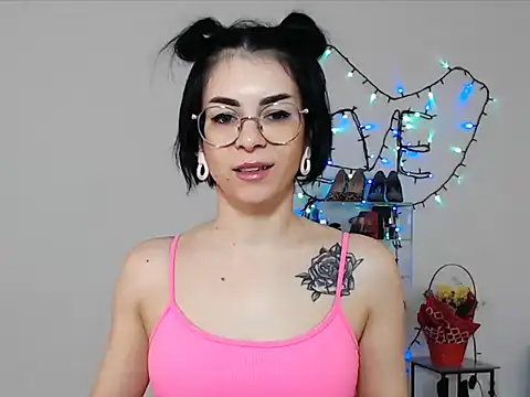 Snapshot of emacandy chatting on 15, 3, 2026 emacandy online show from 15, 3, 2026
