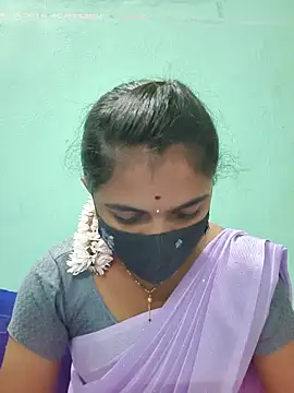 Snapshot of Tamil_Hot_Shana chatting on 19, 5, 2026 Tamil Hot Shana online show from 19, 5, 2026