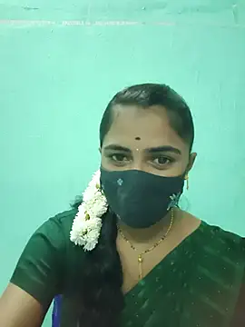 Snapshot of Tamil_Hot_Shana chatting on 15, 5, 2026 Tamil Hot Shana online show from 15, 5, 2026