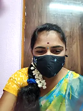 Tamil Hot Shana online show from 20, 4, 2026