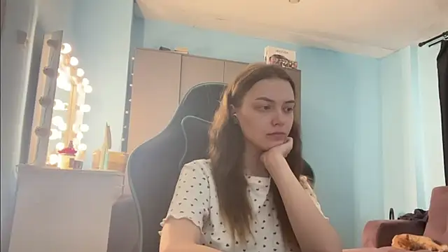 AndreeMerryman online show from 9, 3, 2026