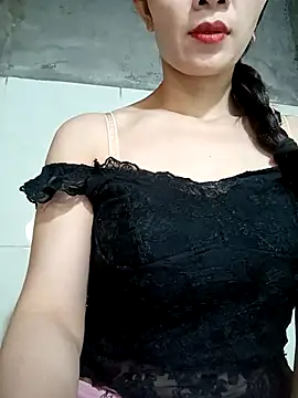 Snapshot of Vyvvyy69 chatting on 27, 6, 2026 Vyvvyy69 online show from 27, 6, 2026