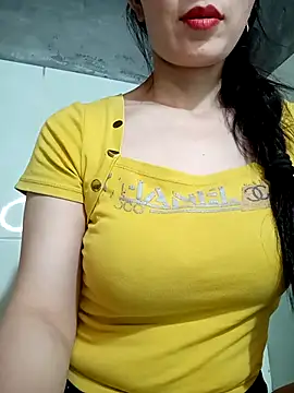Snapshot of Vyvvyy69 chatting on 15, 7, 2026 Vyvvyy69 online show from 15, 7, 2026