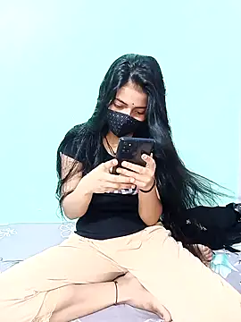 Snapshot of 18_year_old_girl chatting on 22, 4, 2026 18 year old girl online show from 22, 4, 2026