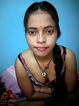 18 year old girl online show from 9, 2, 2026