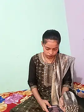 18 year old girl online show from 19, 3, 2026