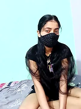 Snapshot of 18_year_old_girl chatting on 8, 5, 2026 18 year old girl online show from 8, 5, 2026