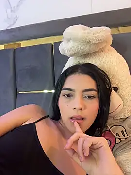 Doll Alaia  online show from 11, 3, 2026