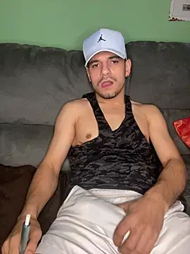 alessand180521 online show from 16, 2, 2026