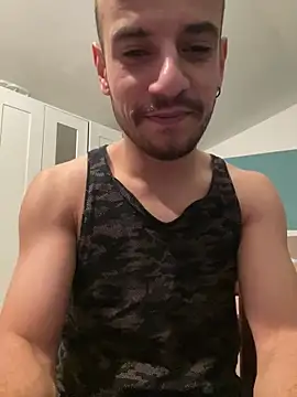 alessand180521 online show from 14, 2, 2026