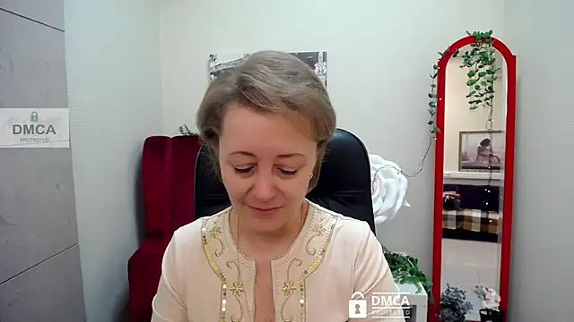 MONA W online show from 19, 4, 2026