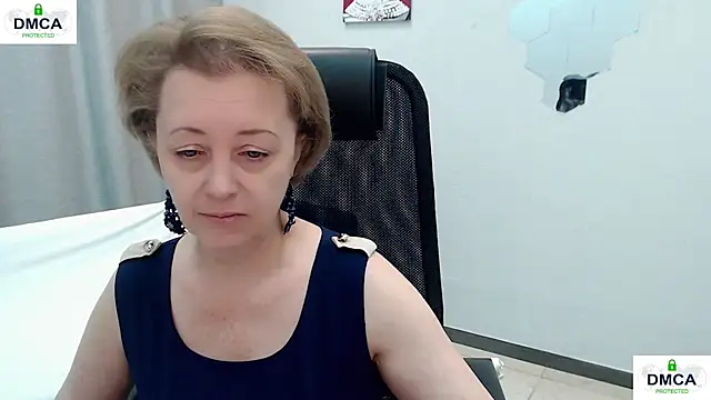 Snapshot of MONA_W chatting on 10, 5, 2026 MONA W online show from 10, 5, 2026