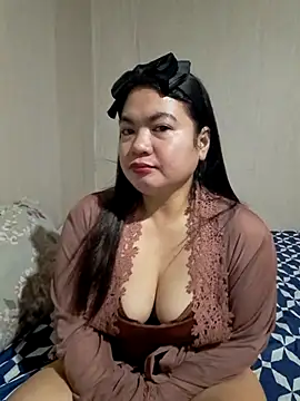 Zyramae 25 online show from 10, 4, 2026