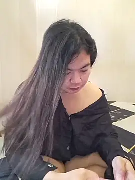 Zyramae 25 online show from 18, 4, 2026