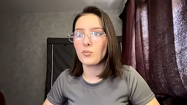 FoxieFlare online show from 22, 3, 2026