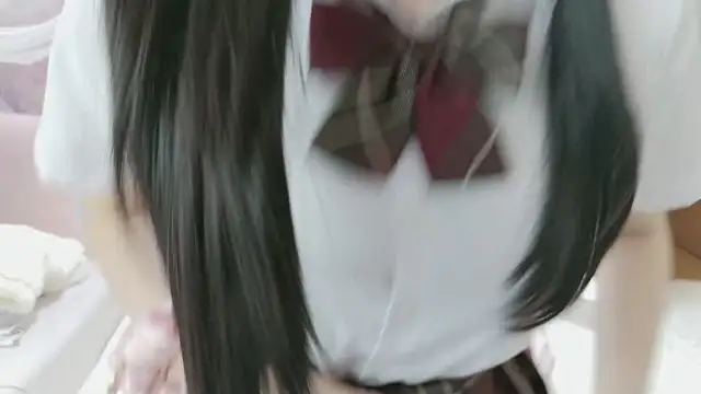 Snapshot of MOE_o0 chatting on 18, 5, 2026 MOE o0 online show from 18, 5, 2026