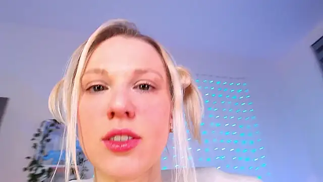 Betty Vega online show from 8, 2, 2026