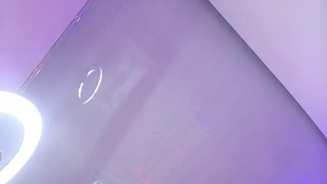 Madame scarlett online show from 15, 4, 2026