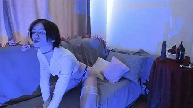 TwinkleSnip online show from 7, 3, 2026