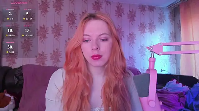 Snapshot of Cutie_Bambi chatting on 2, 6, 2026 Cutie Bambi online show from 2, 6, 2026