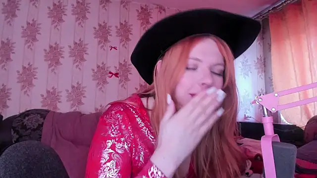 Cutie Bambi online show from 20, 4, 2026