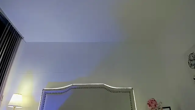 nia-malkova online show from 24, 4, 2026