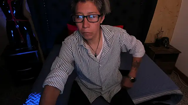 Kali Panther online show from 2, 4, 2026