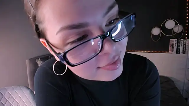 Snapshot of Maykinkya chatting on 11, 5, 2026 Maykinkya online show from 11, 5, 2026