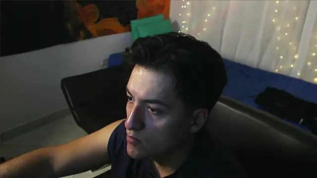 Snapshot of RoseSinsDonViktor chatting on 31, 5, 2026 RoseSinsDonViktor online show from 31, 5, 2026