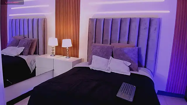 LilyHartt online show from 4, 4, 2026